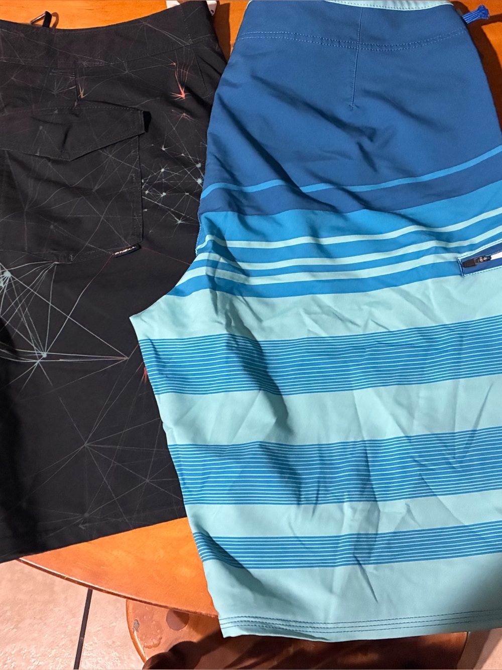 2 pairs of men’s swim shorts
